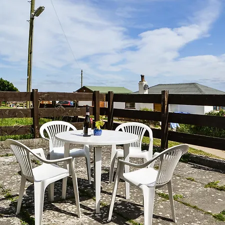 The - Uk34712 * Reighton